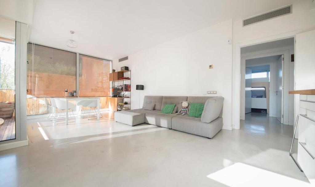 Magnificent Apartment Close To The Beach Sant Adria de Besos Εξωτερικό φωτογραφία